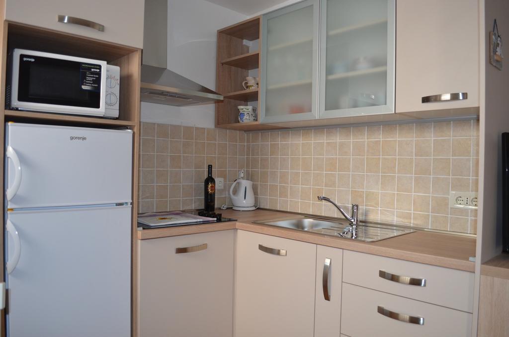 Apartments Lora Башка Номер фото